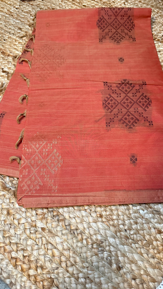 Gift saree, (no pico and fall)