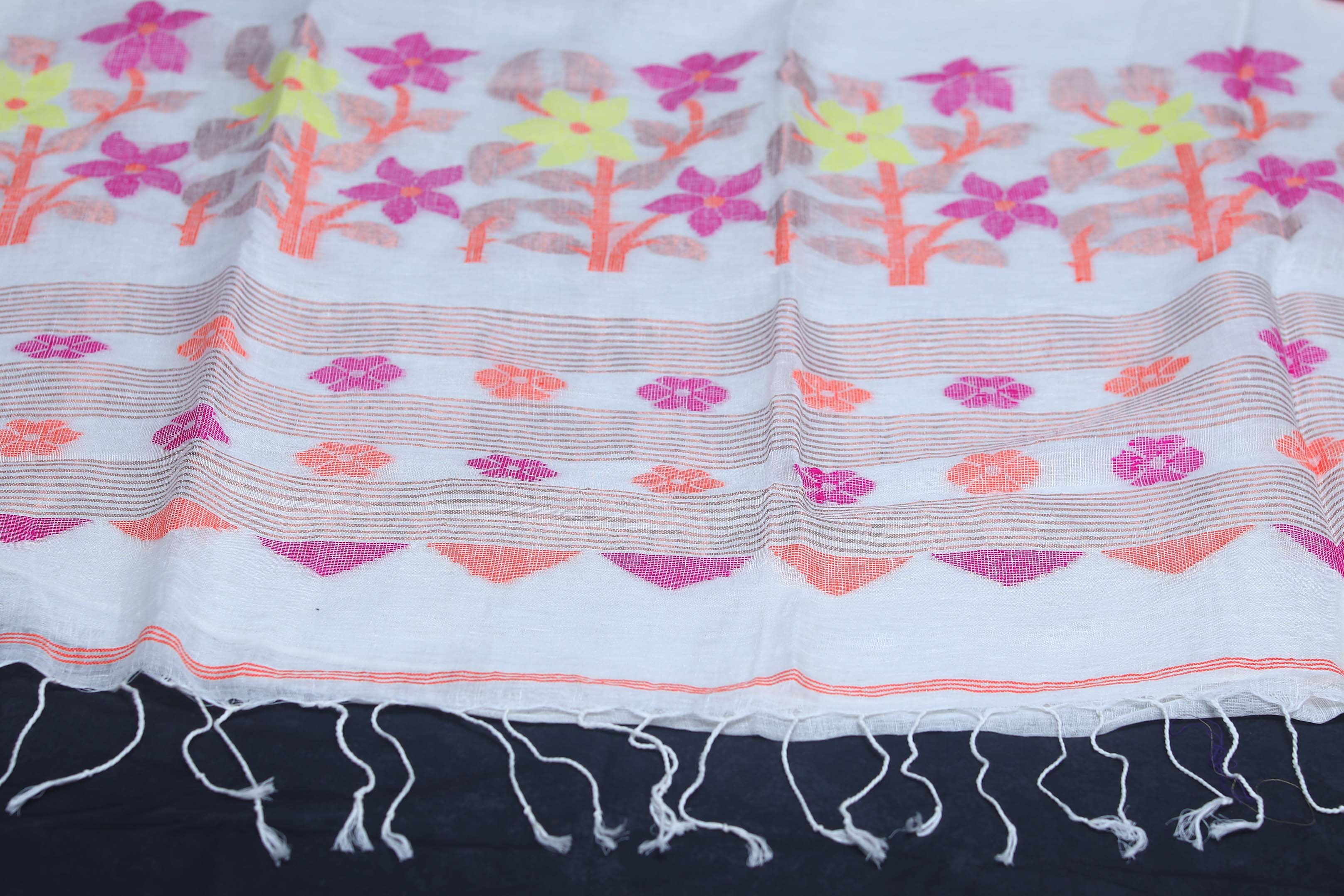 White  tissue linen saree with jamdani weave, with BP