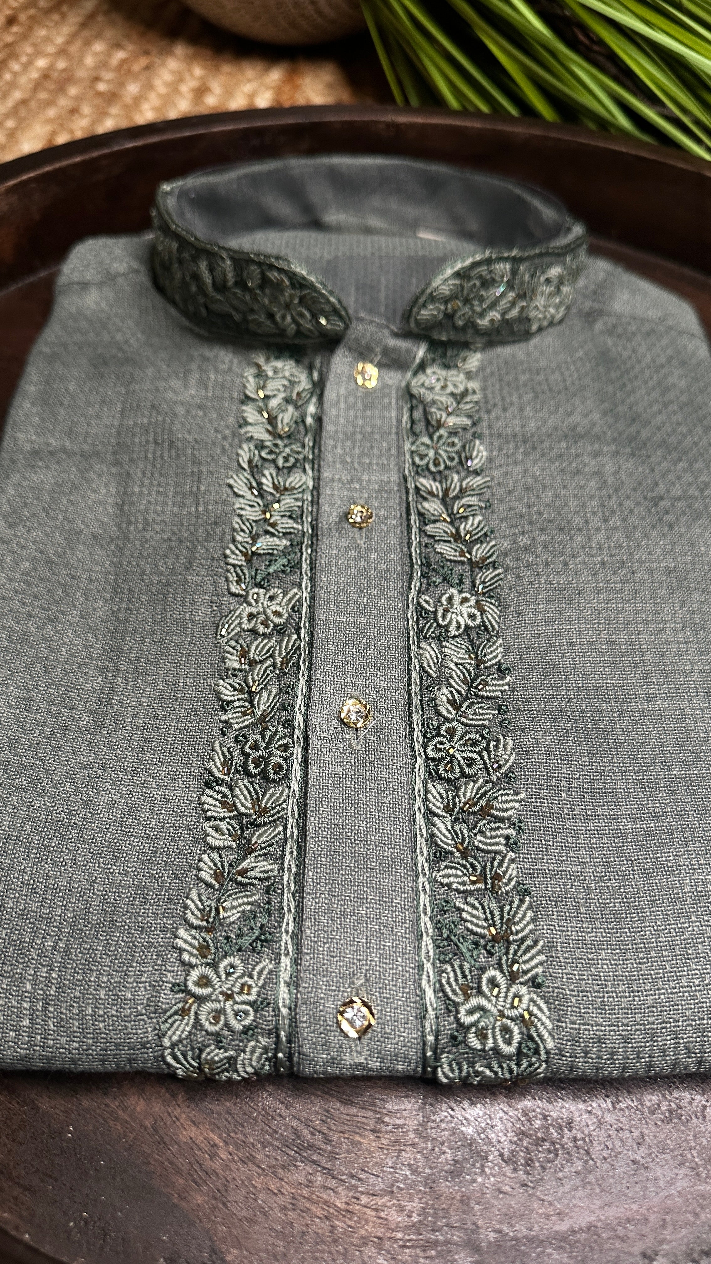 Grey linen silk kurta with hand emroidery - 42