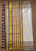 Set saree with black and red border