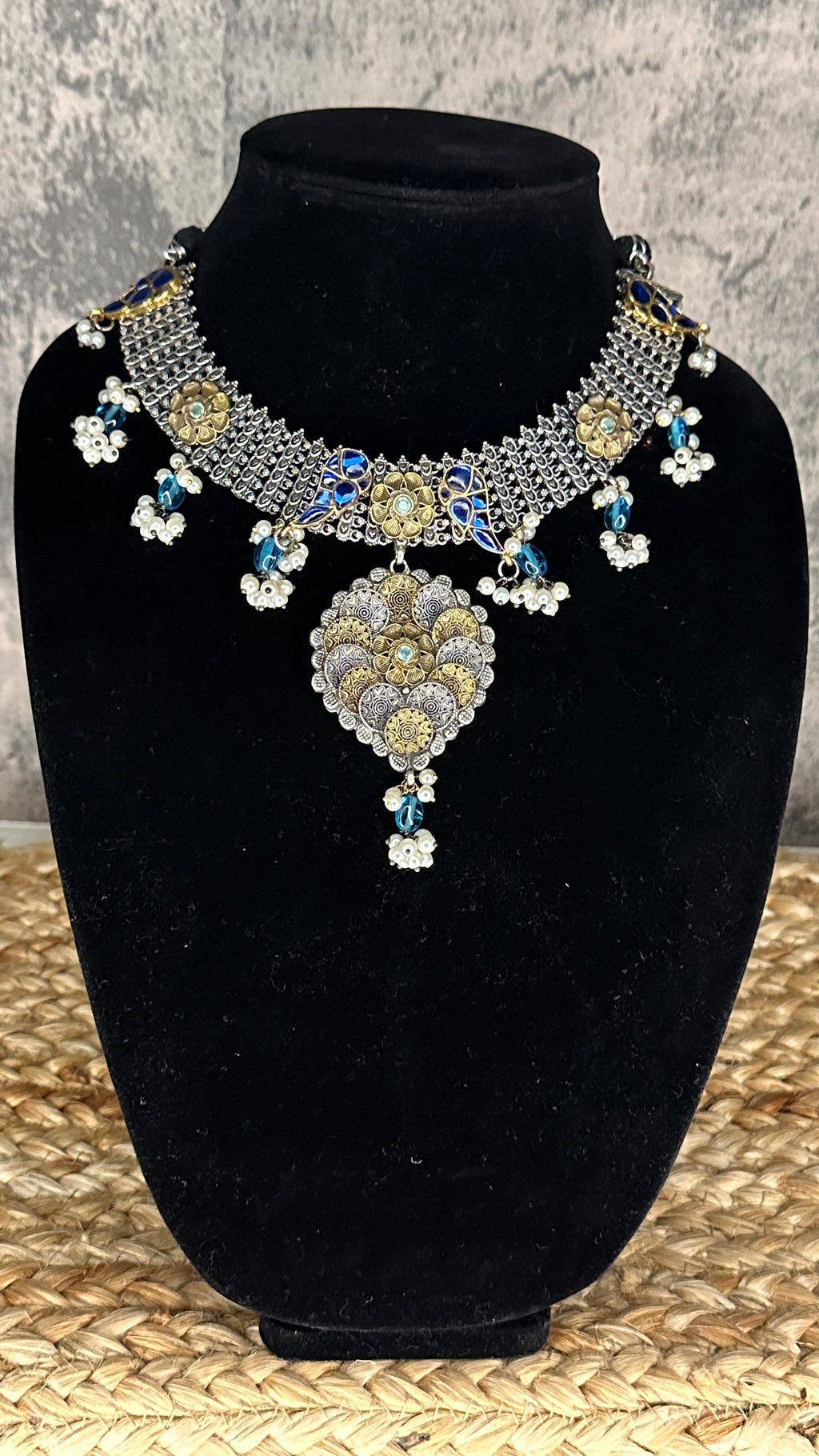 Dual tone necklace with jhumka