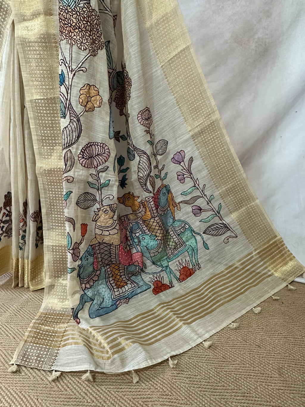 Tissue linen saree with kalamkari patch work , with BP