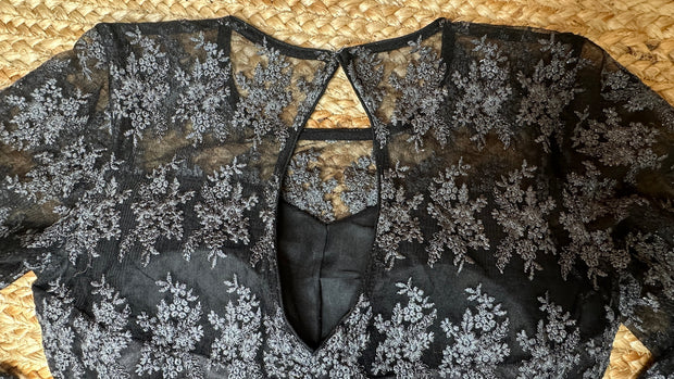 Black net full sleeve blouse