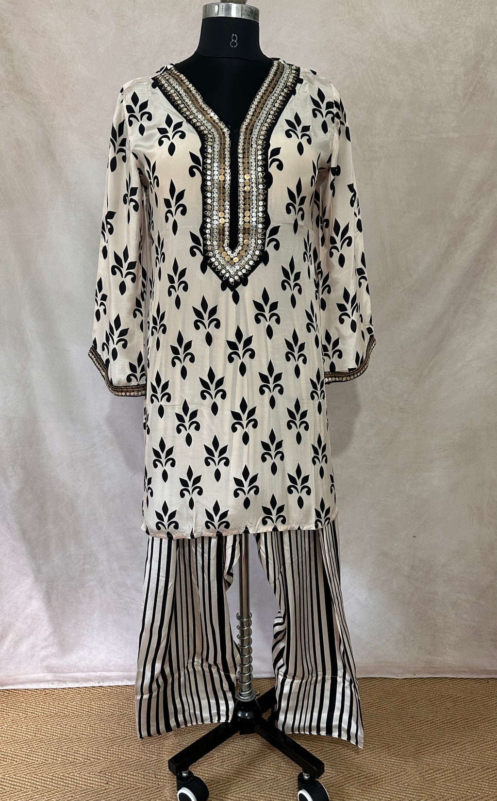Printed designer muslin cord set