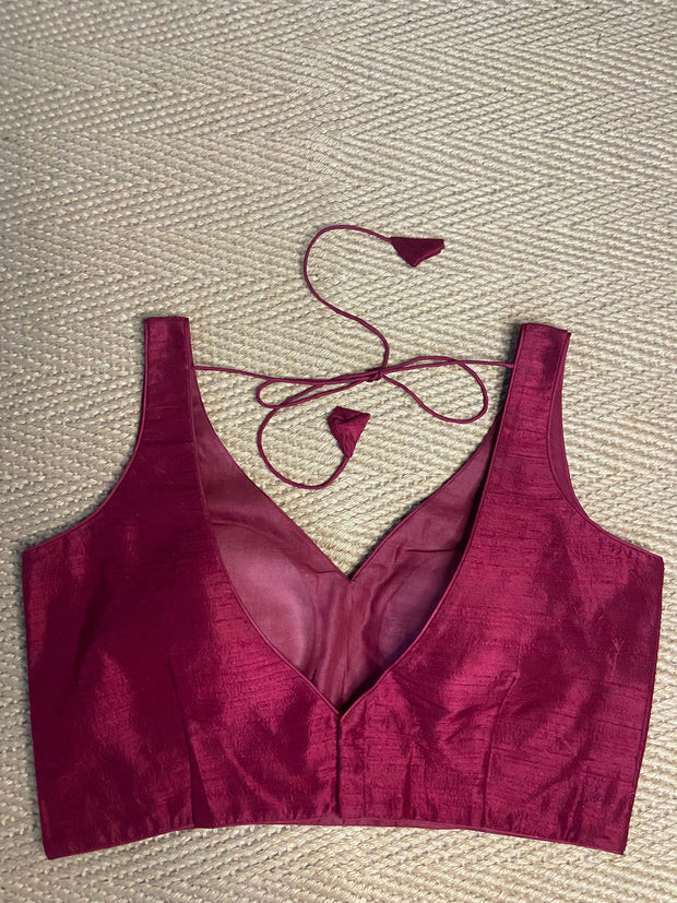 Marron sleeveless blouse