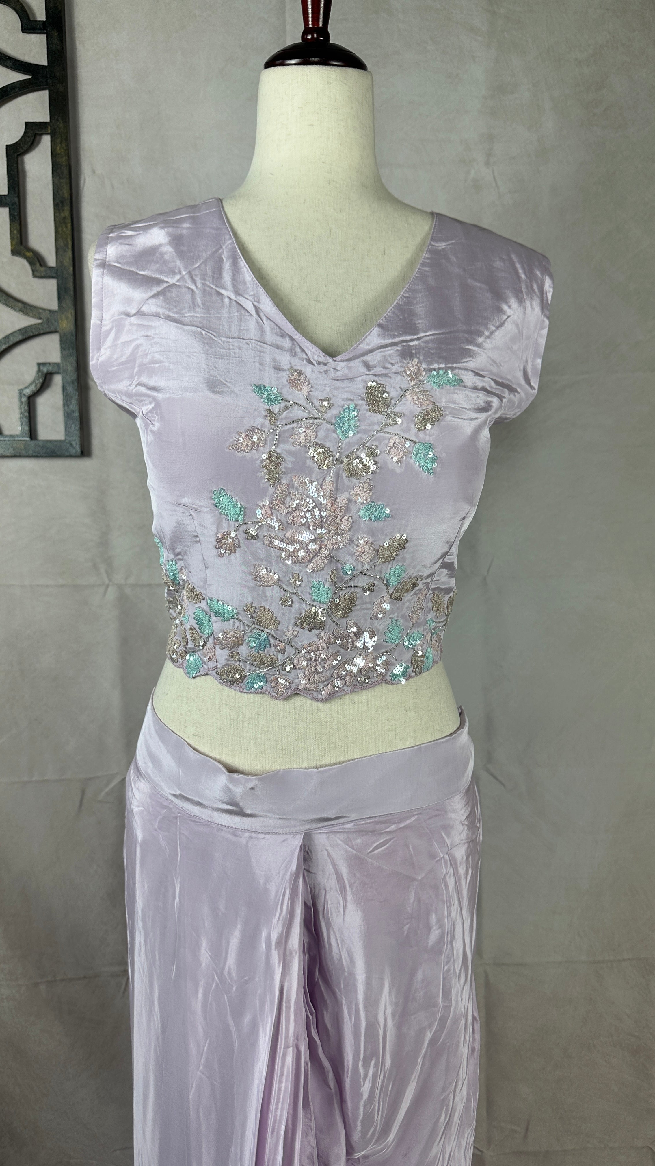 Lilac Crepe drape skirt , short top and shrug (fits to M/L/XL)