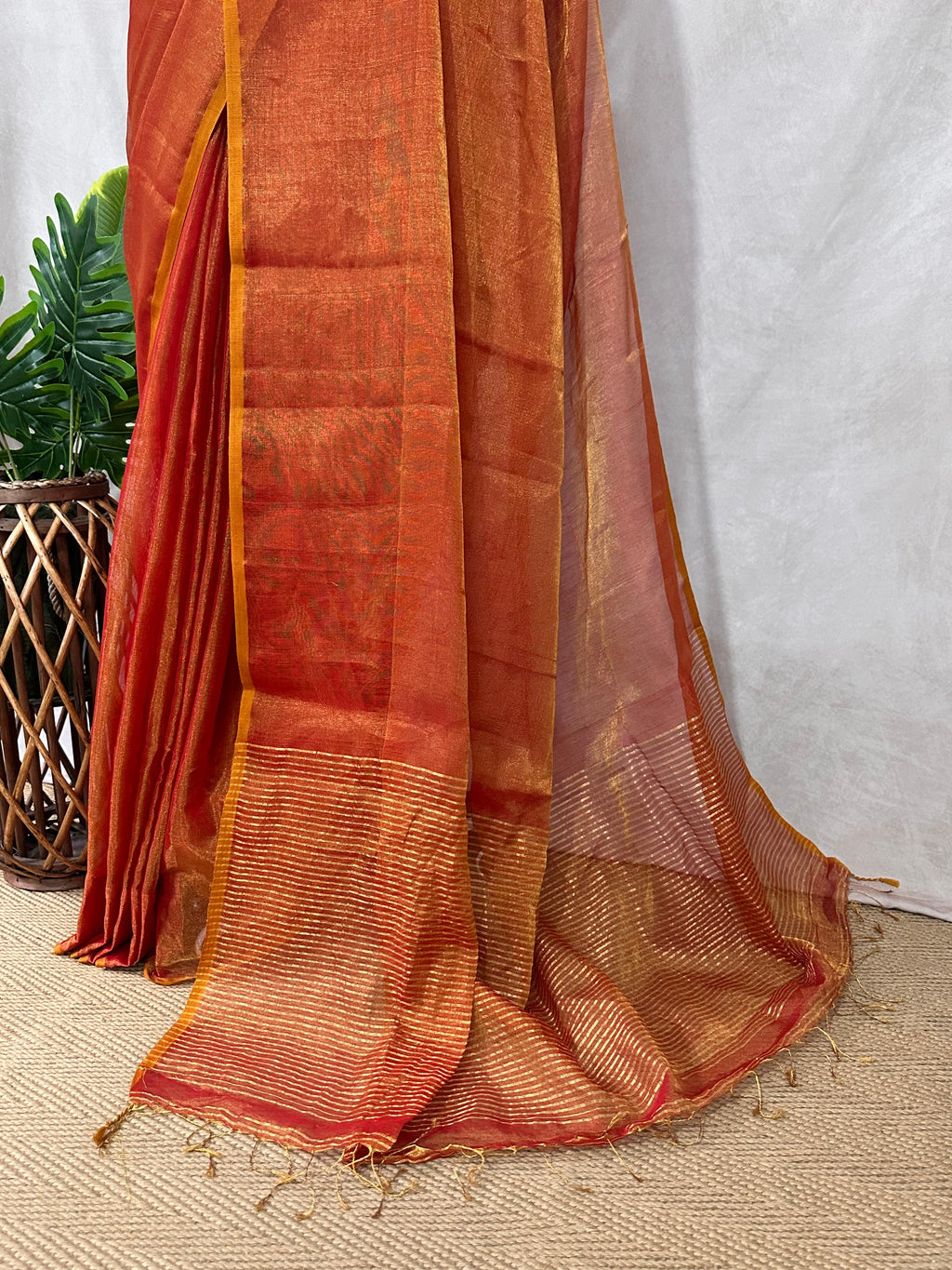 Pure Tissue linen tested Zari saree, no BP