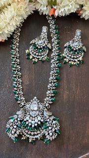 Neckalce with earring