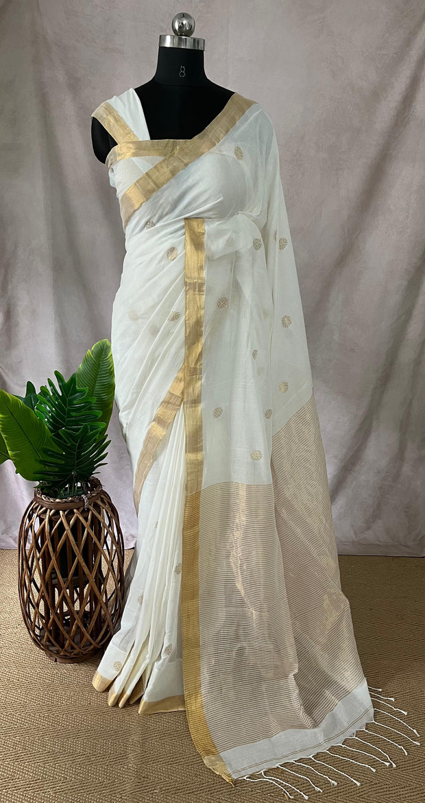 Mulcotton saree with floral butta hand weave, with BP