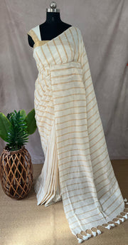 Mulcotton saree with gold stripes