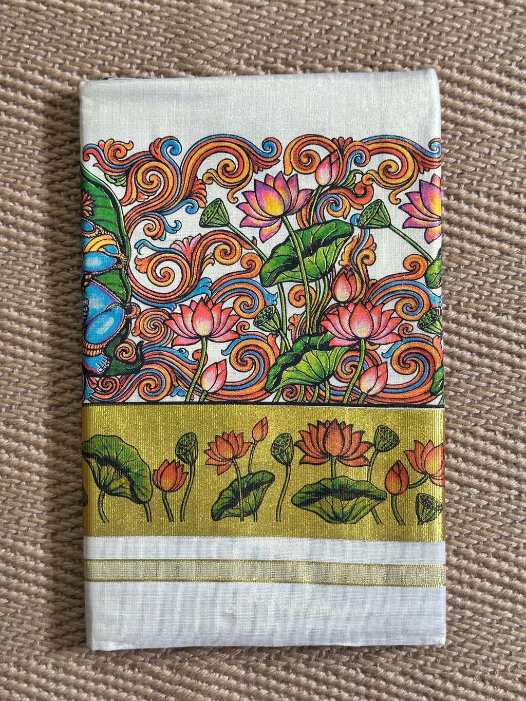 Soft tissue cotton saree with digital print