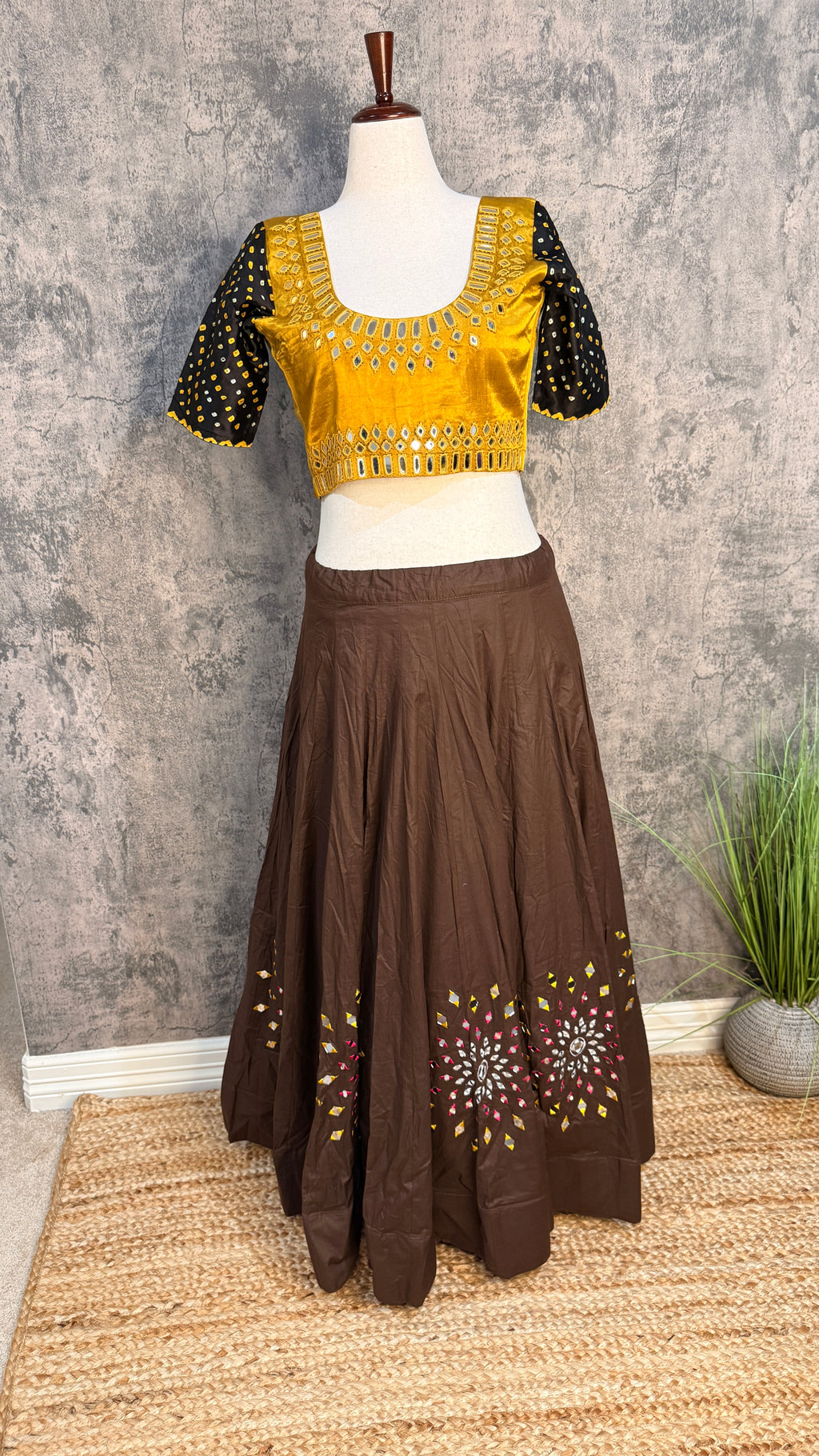 8 m flare navrathri skirt with real mirror