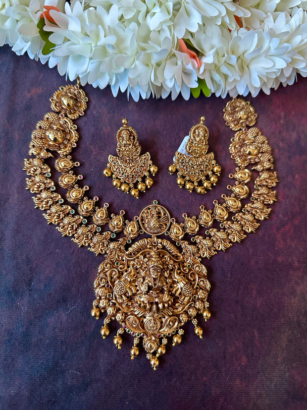 Antique finish lakshmi necklace with earring
