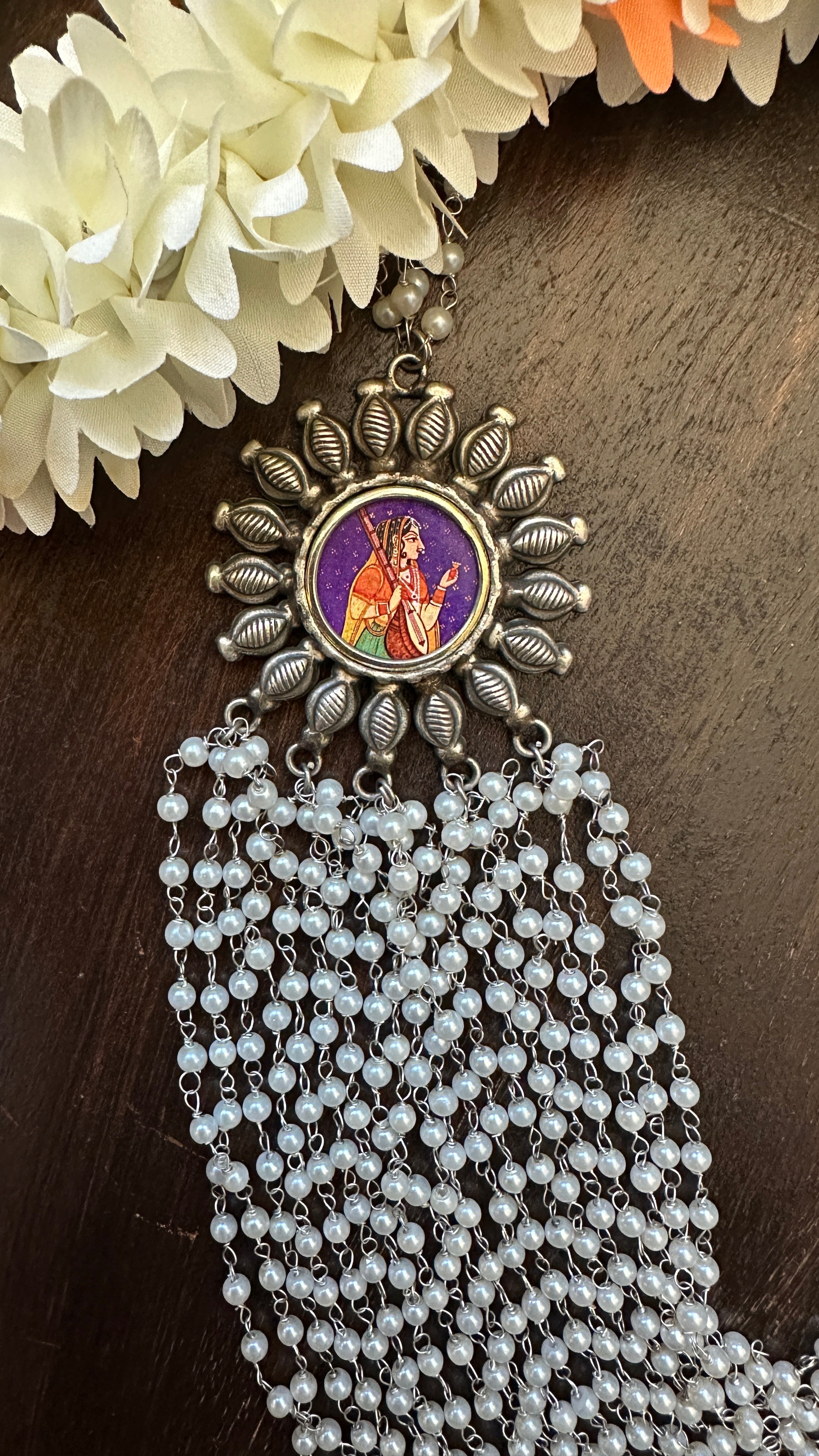 Long necklace