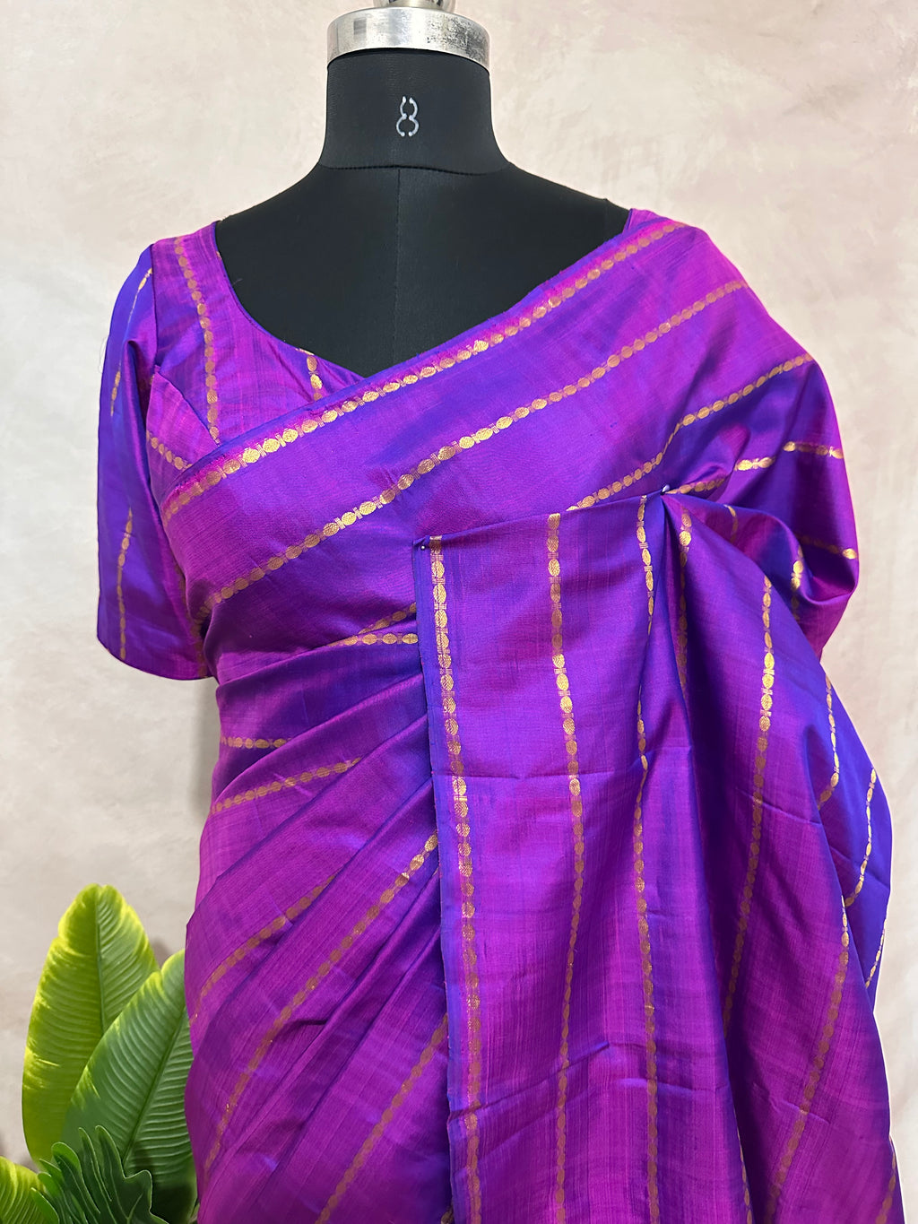 Pure handloom kanchivaram saree with 2gm zari, stitched blouse