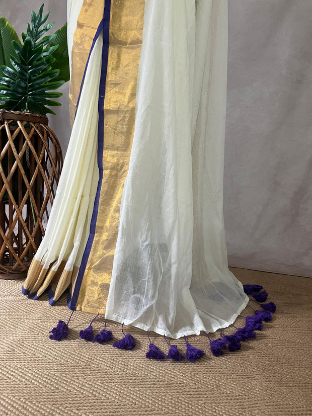 Mulcotton saree with blue and gold border