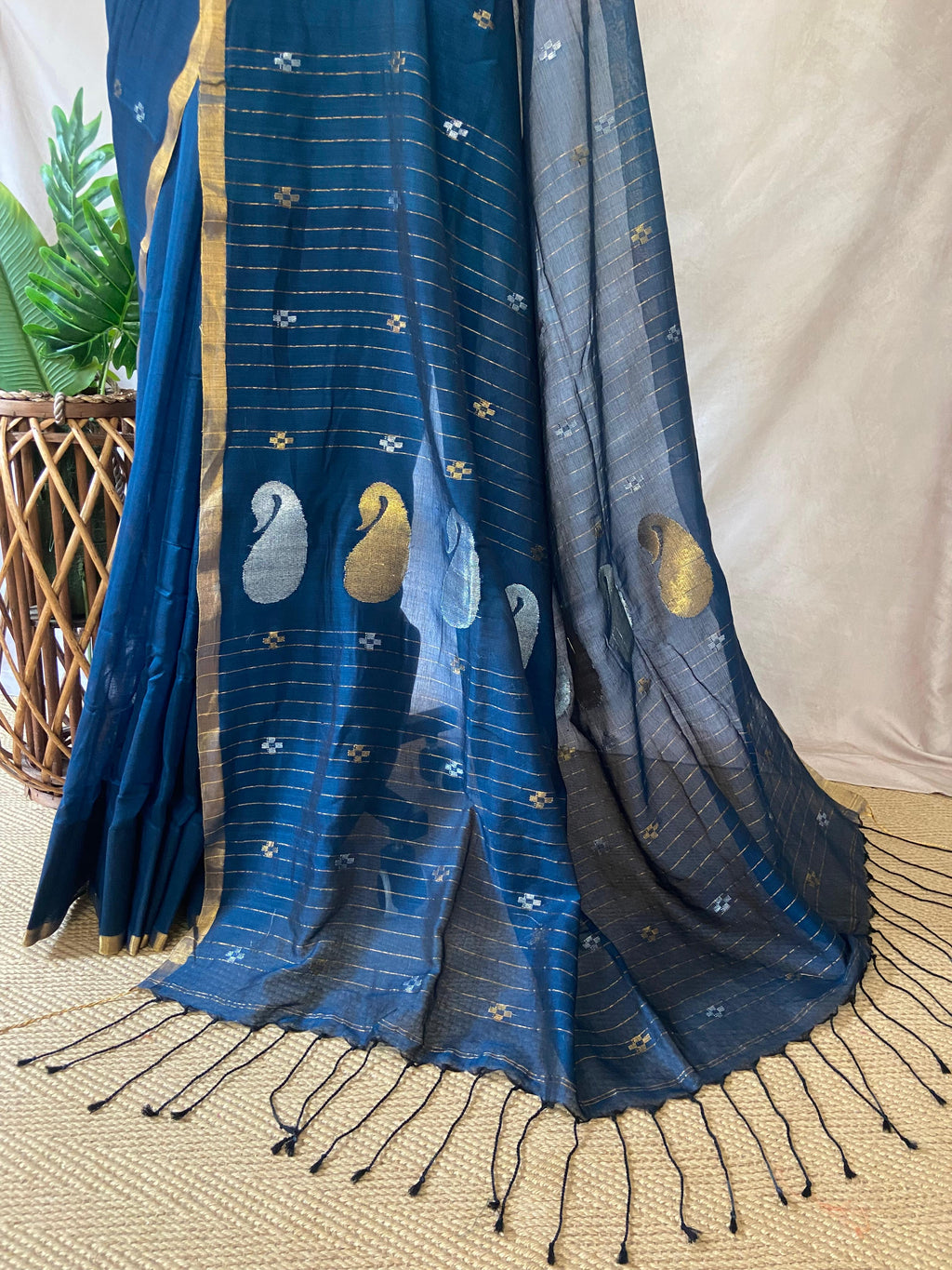 Peacock blue mangalgiri cotton silk handloom jamdani saree with stitched blouse