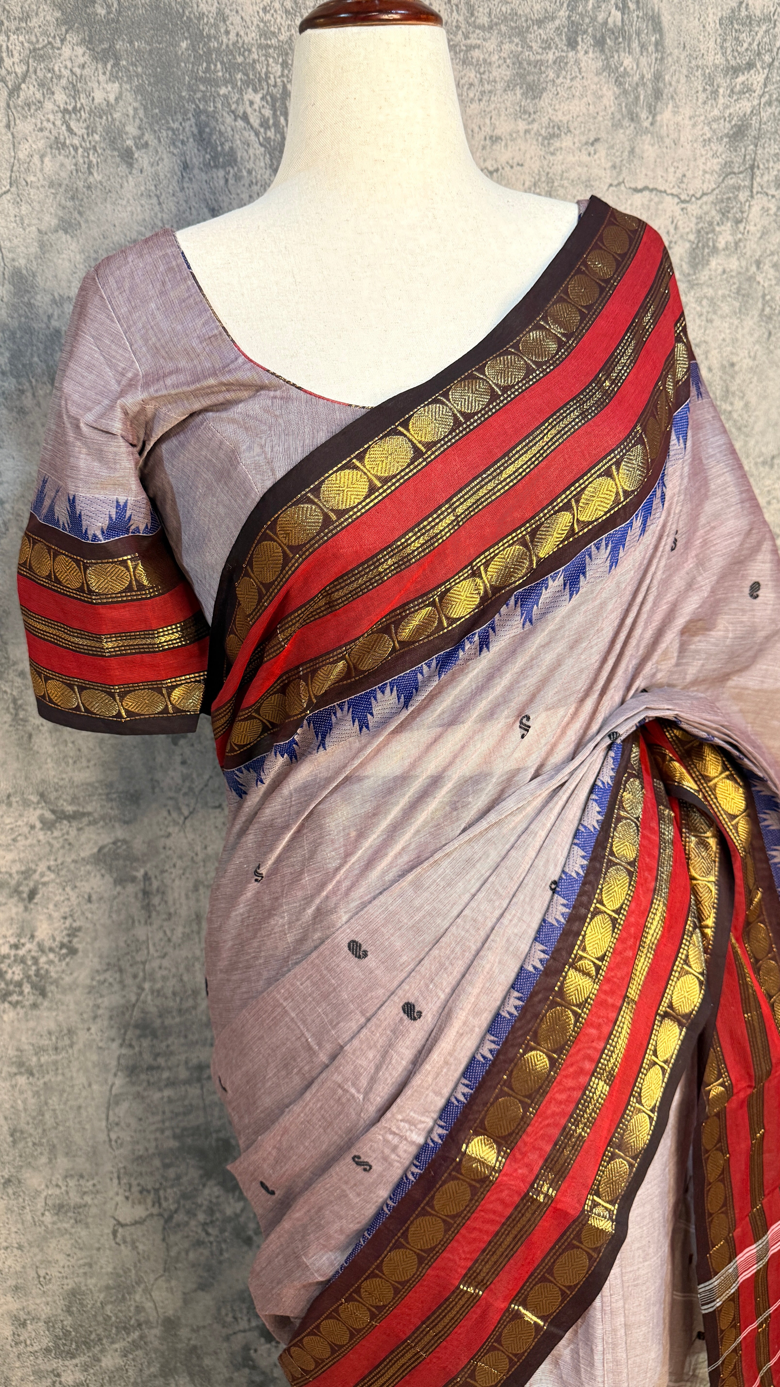 Kanchivaram handloom cotton saree with stitched blouse