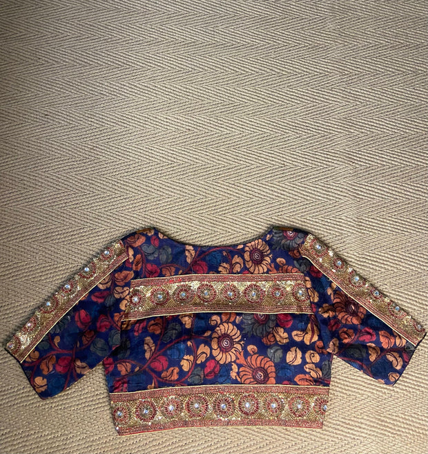 Raw silk blouse with hand embroidery