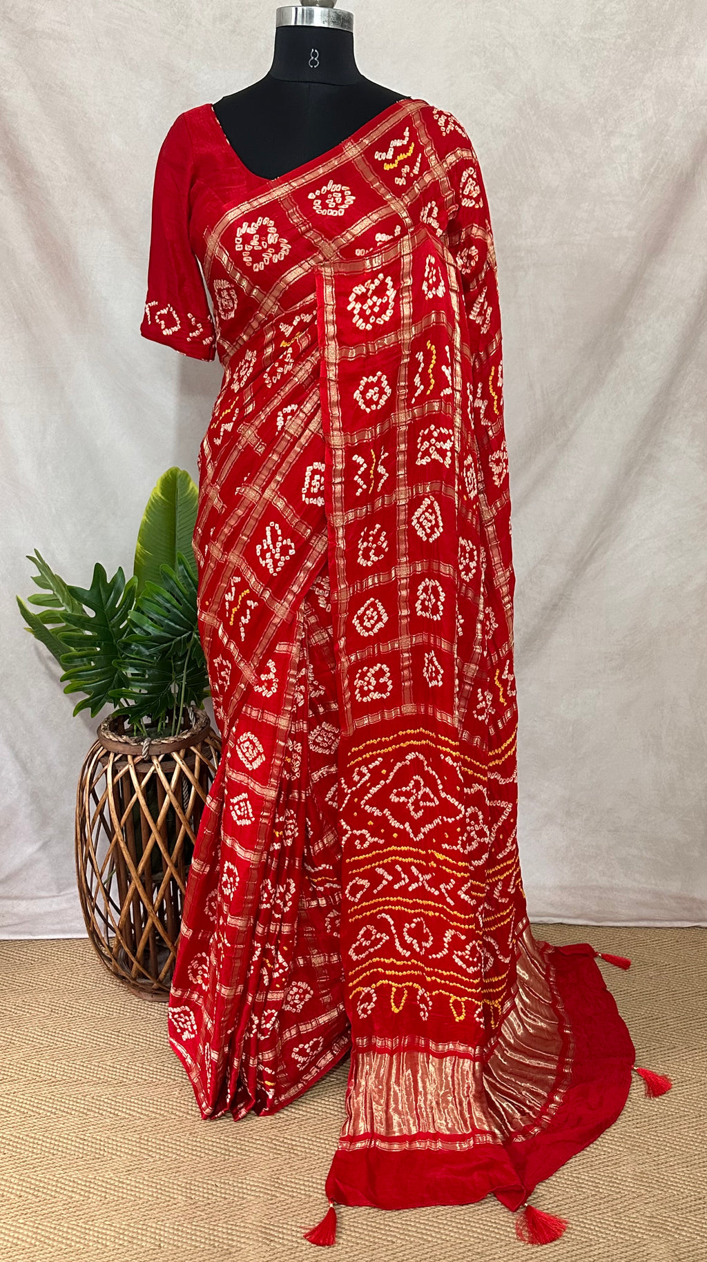 Pure gharchola Gajji silk saree with stitched blouse
