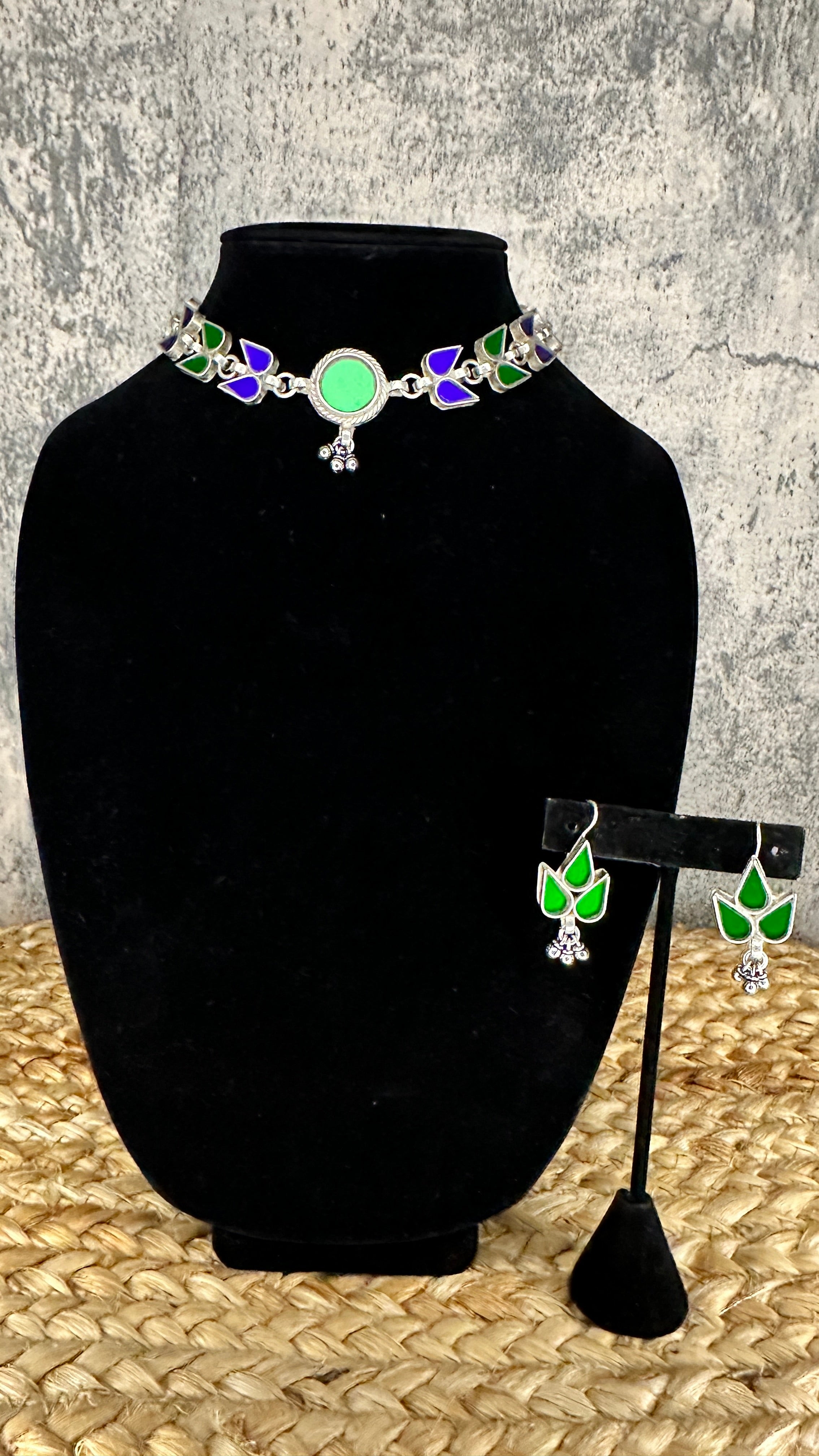 Indian glass choker with earring