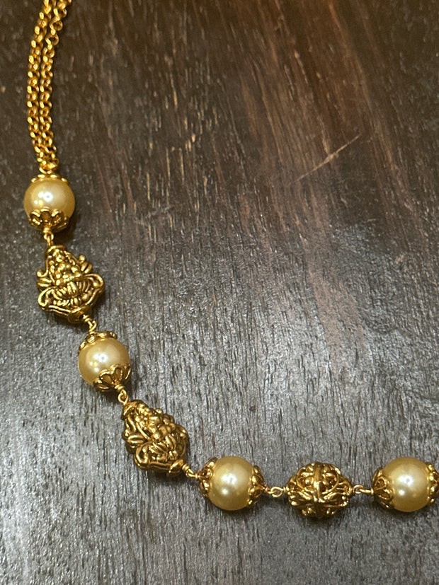 Pearl chain