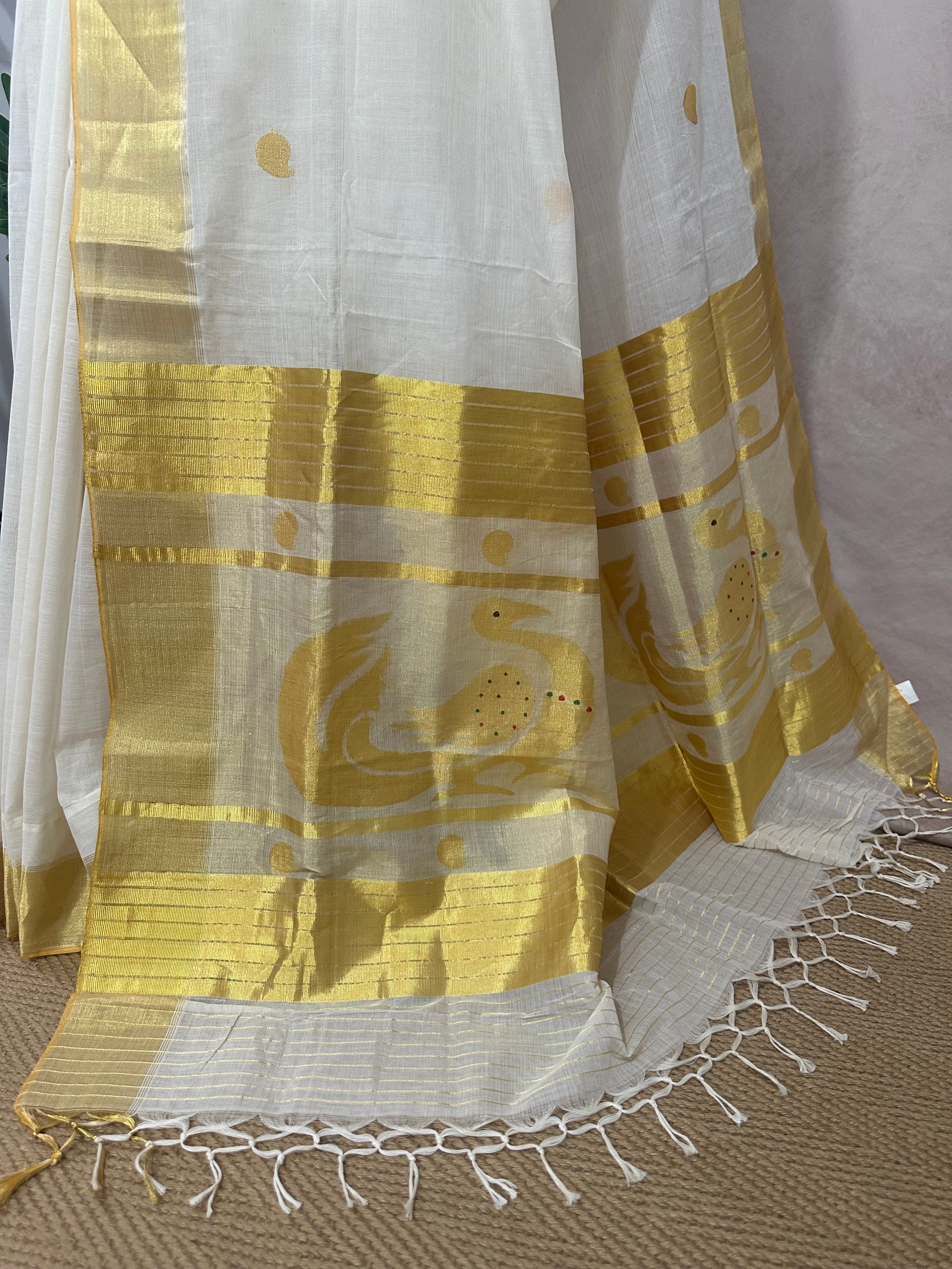 Balaramapuram handloom saree with swan weave on pallu and stitched blouse