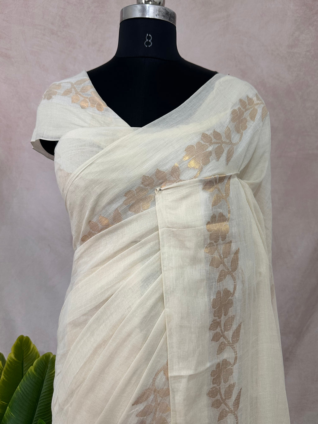 Gold floral vines border 120 count mulcotton saree