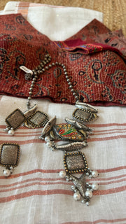 Handloom linen saree with sequins weave