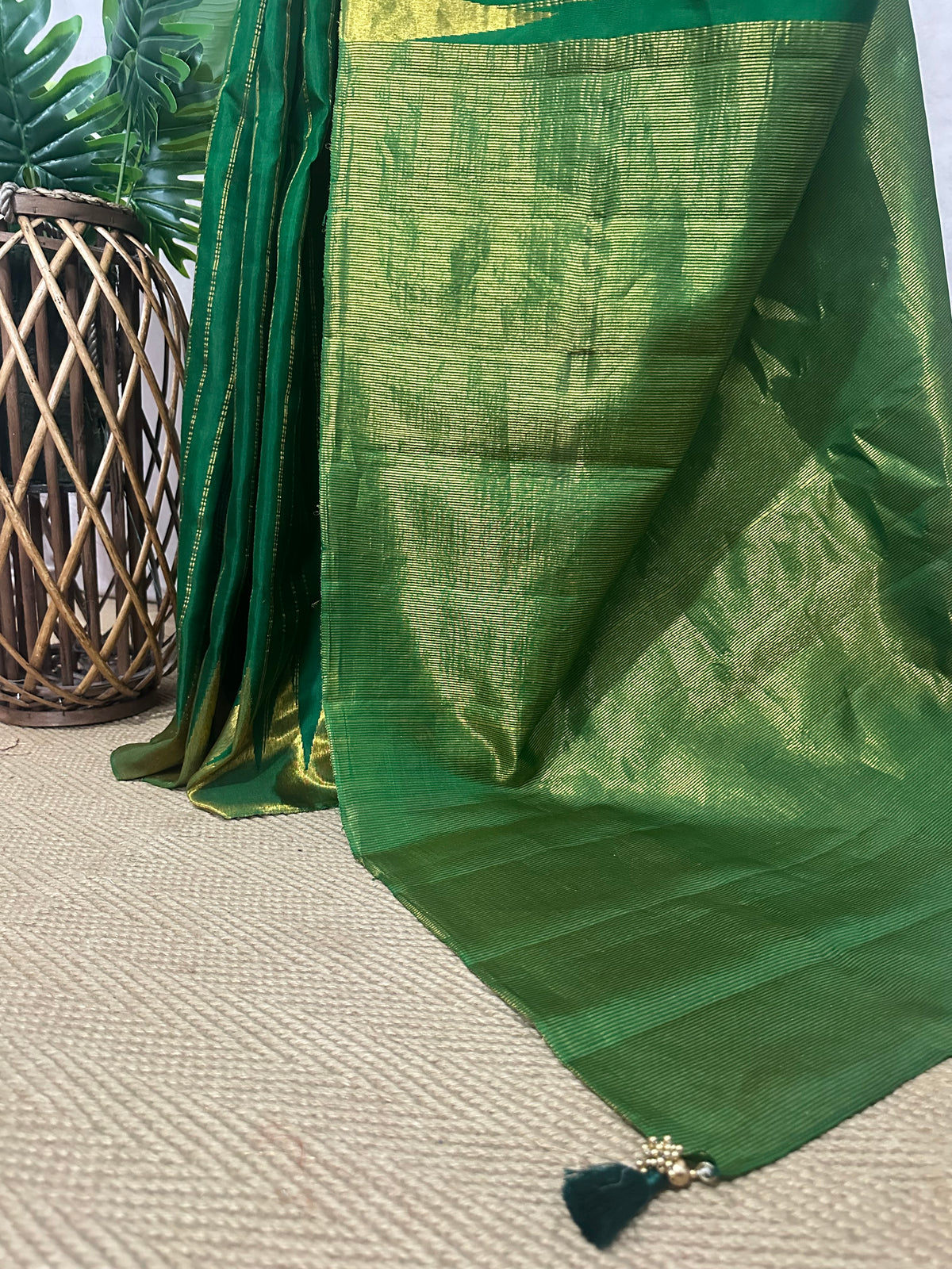 Handloom pure silk green gadwal silk saree with stitched blouse