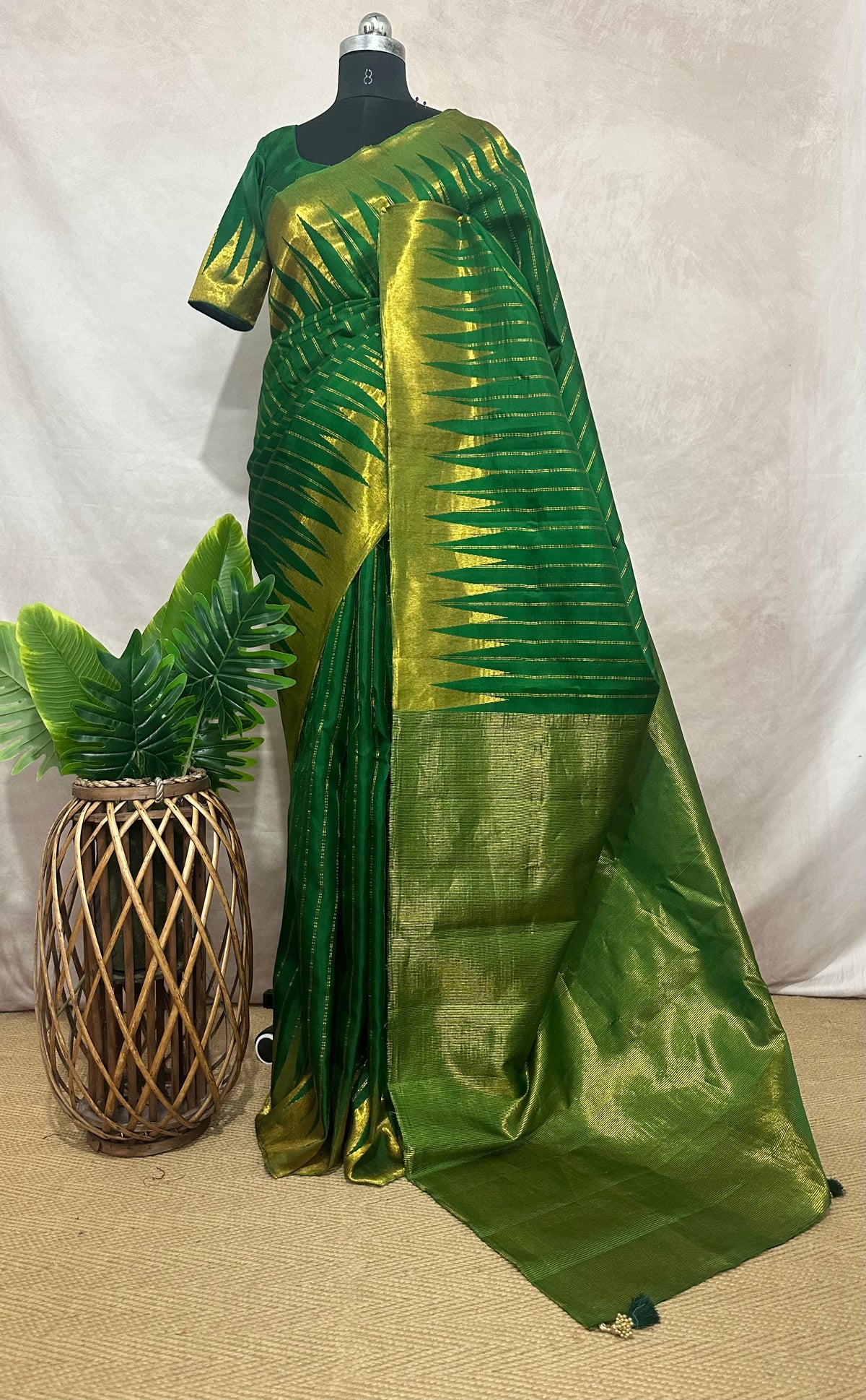 Handloom pure silk green gadwal silk saree with stitched blouse