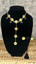 Choker with studs