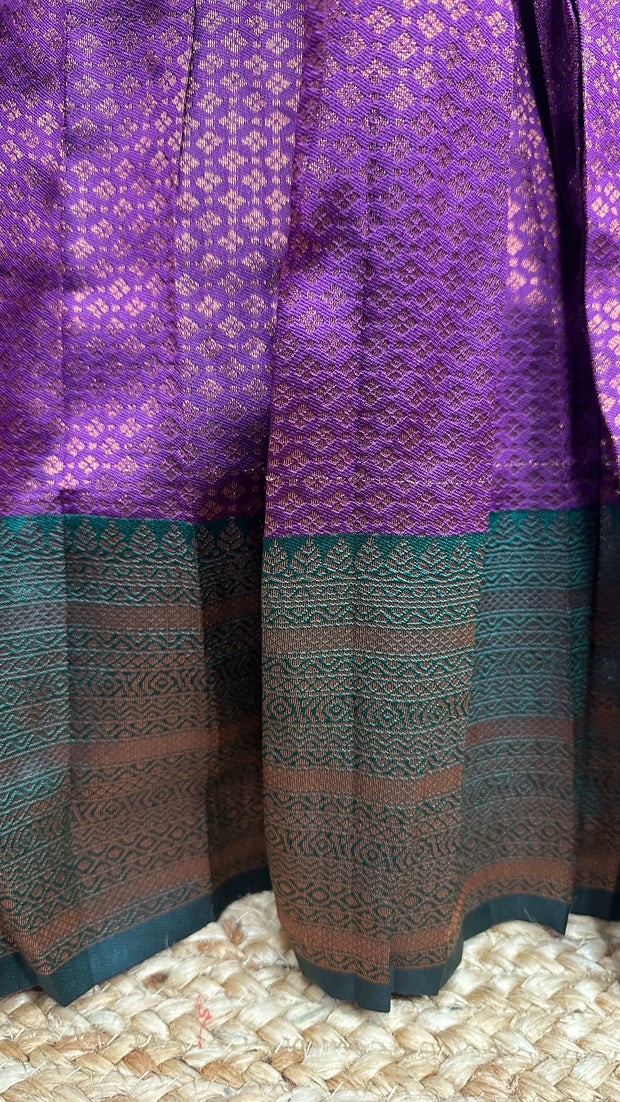 Semi silk brocade dhavani