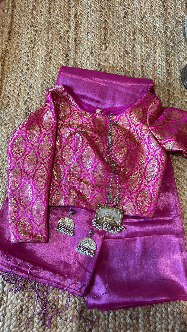 Light weight handwoven Cotton tissue saree
