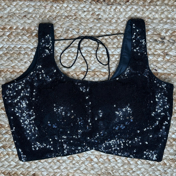 Black sleeveless sequins blouse