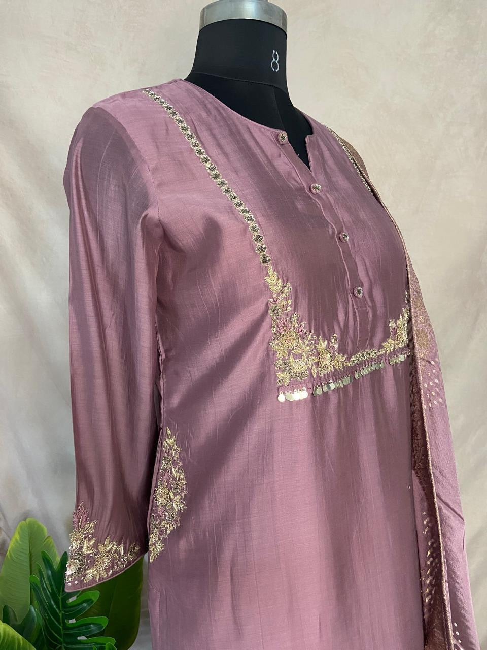 Lilac chanderi silk kurti with handwork, bottom and banarsi dupatta