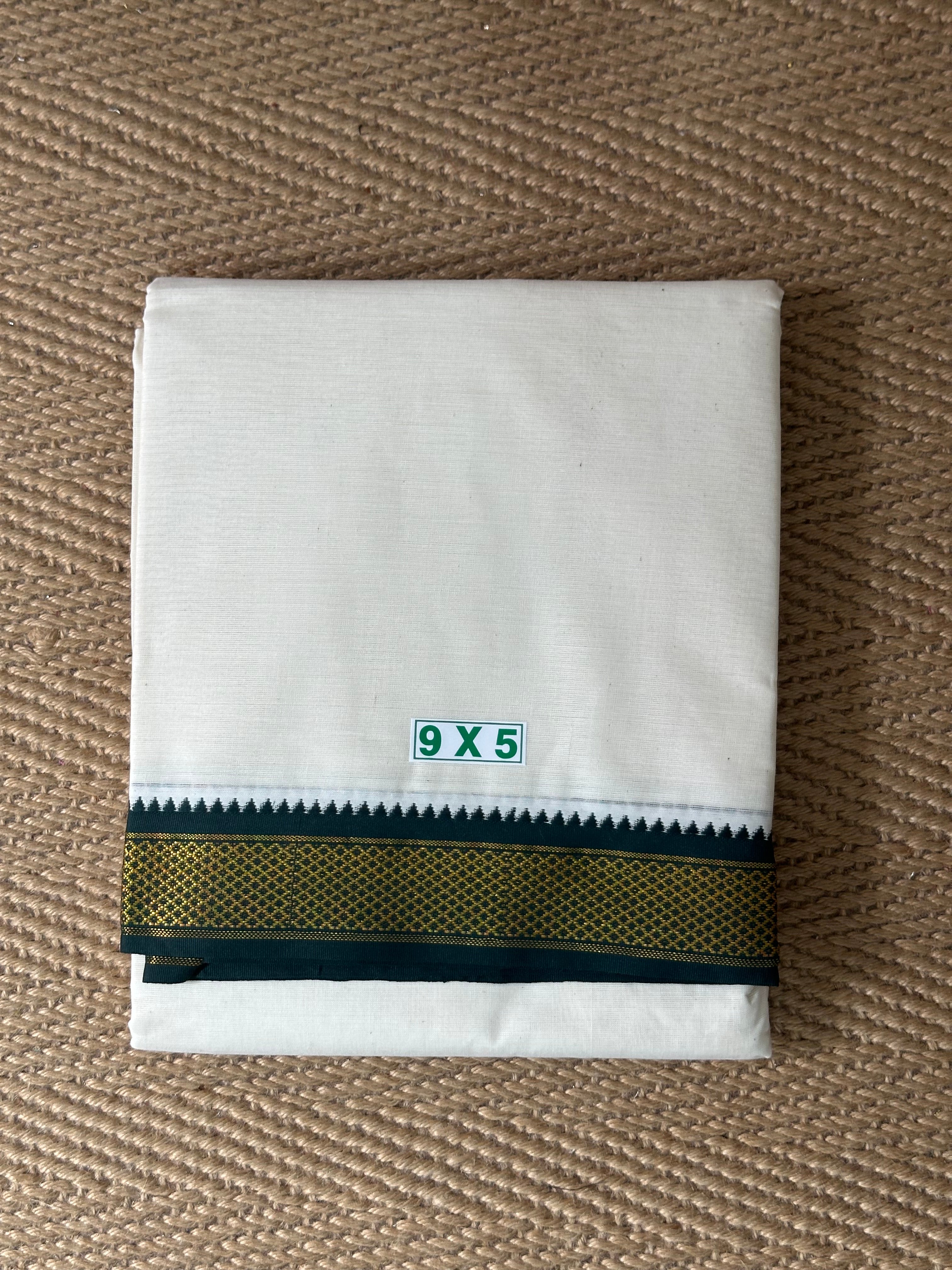9X5 yard cotton dhothi (Green and maroon border)