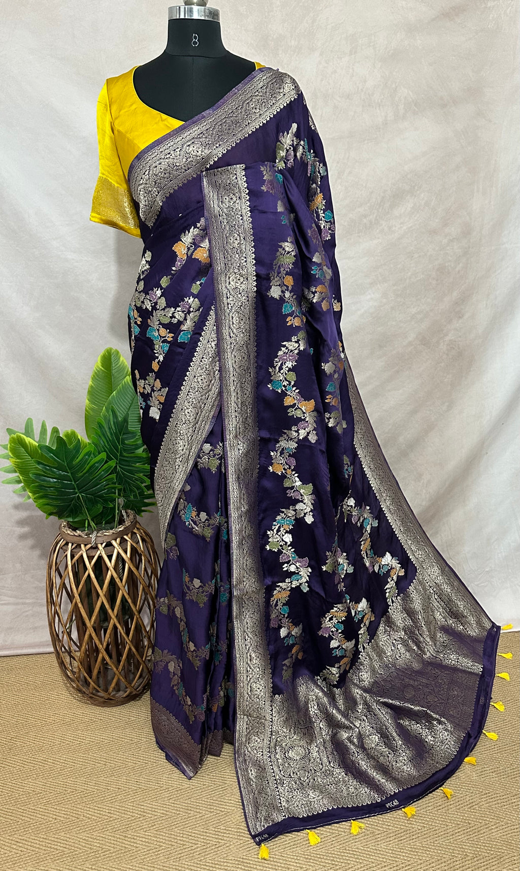 Semi crepe georgette saree with meenakari weave and contrast bllouse