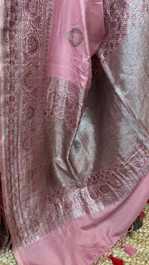 Onion pink Katan silk saree, with stitched blouse