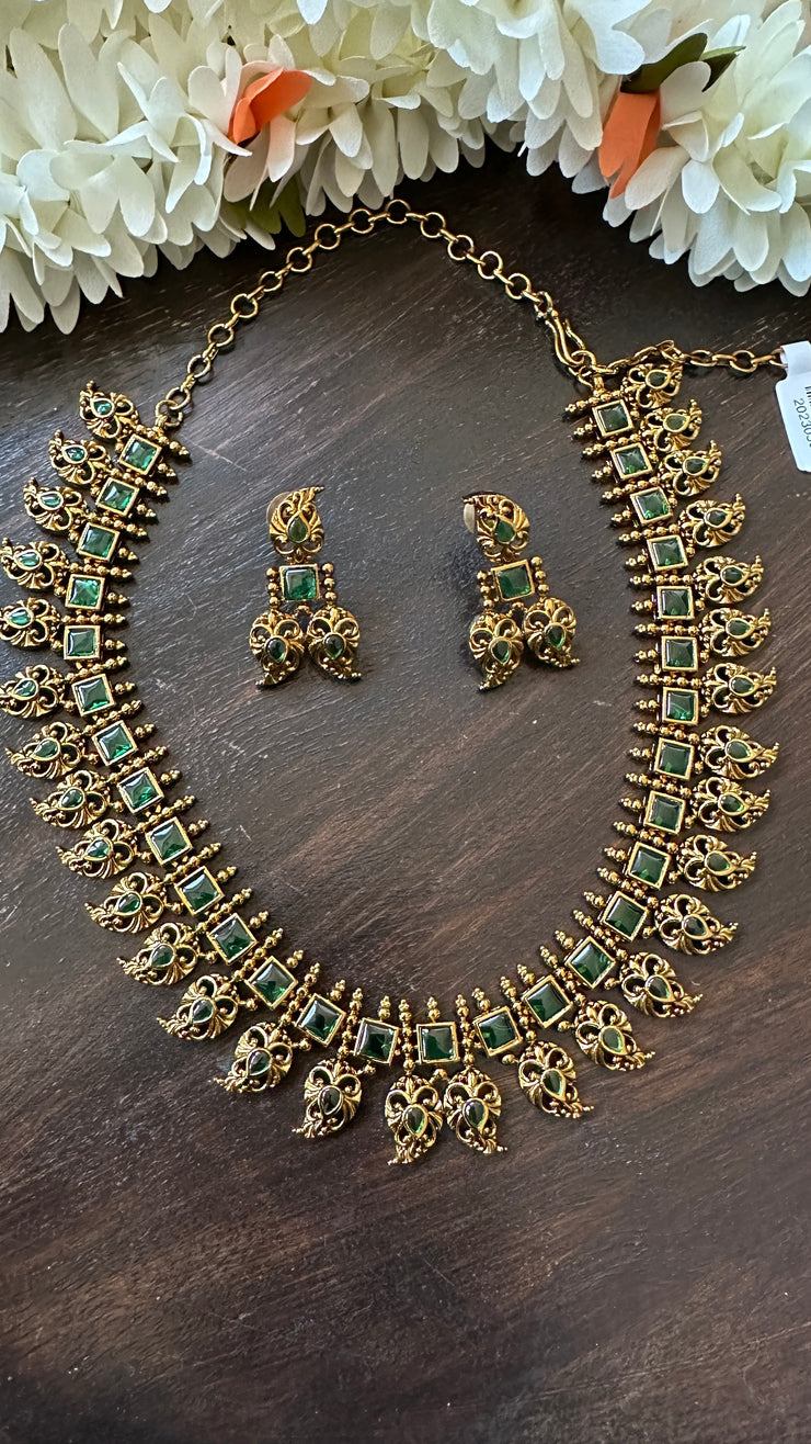 Neckalce with earring