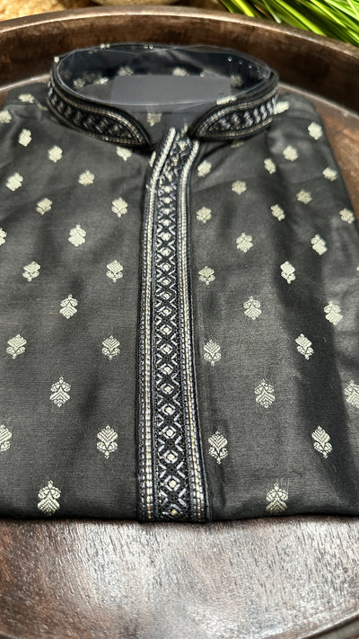 Black silk kurta - 38