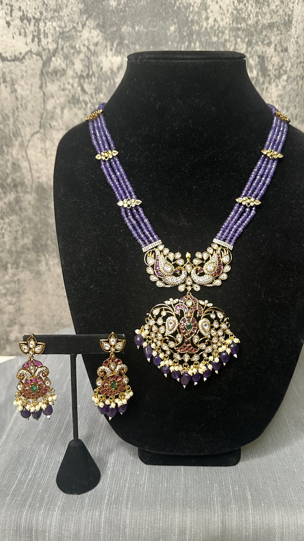 Long necklace with earring
