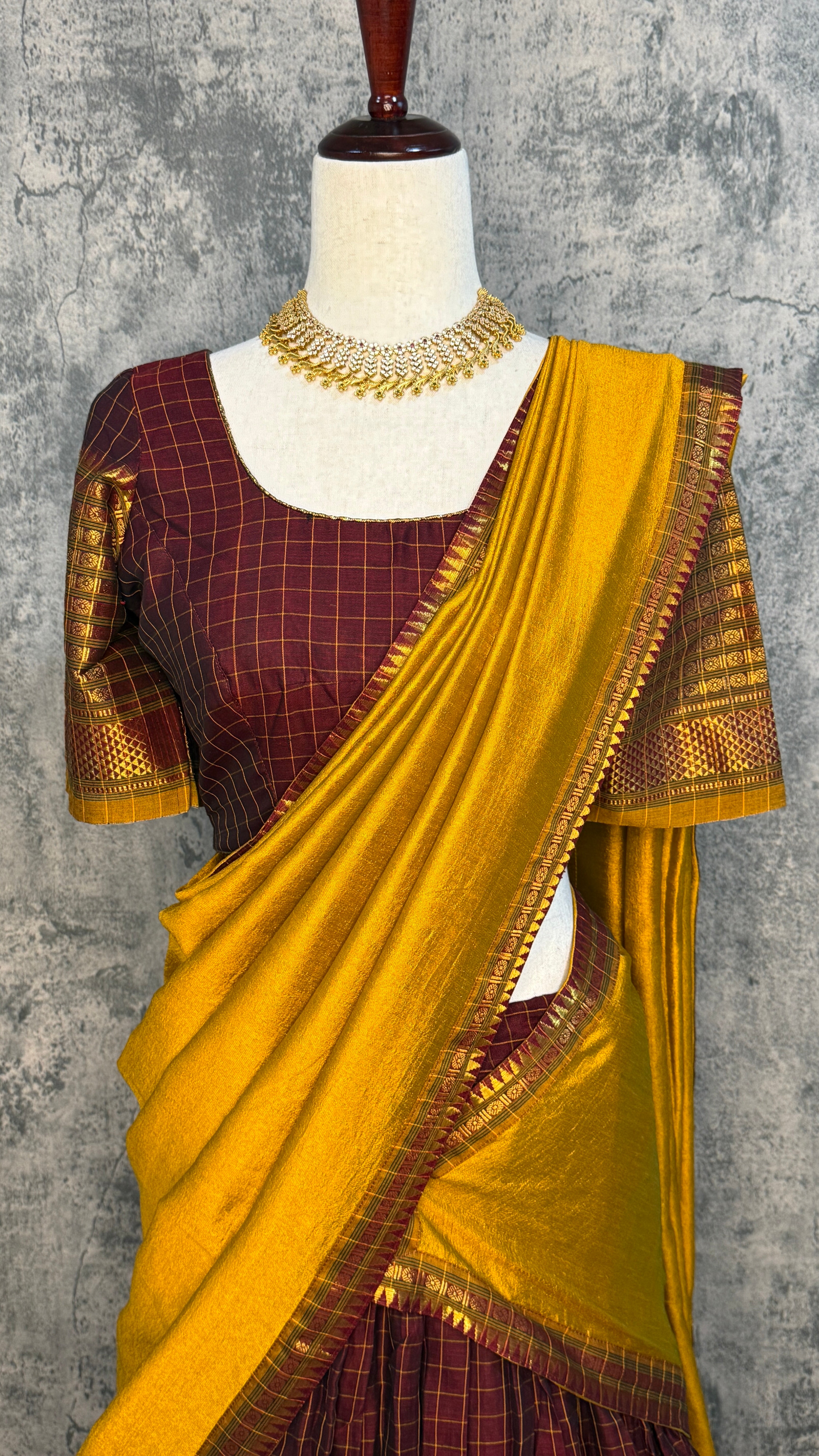 Brown narayenpettu cotton silk dhavani