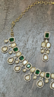 Necklace with moissanite stone, with earring