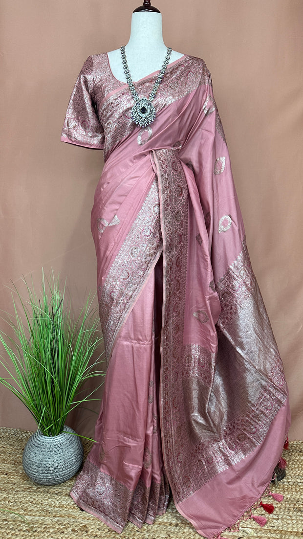 Onion pink Katan silk saree, with stitched blouse