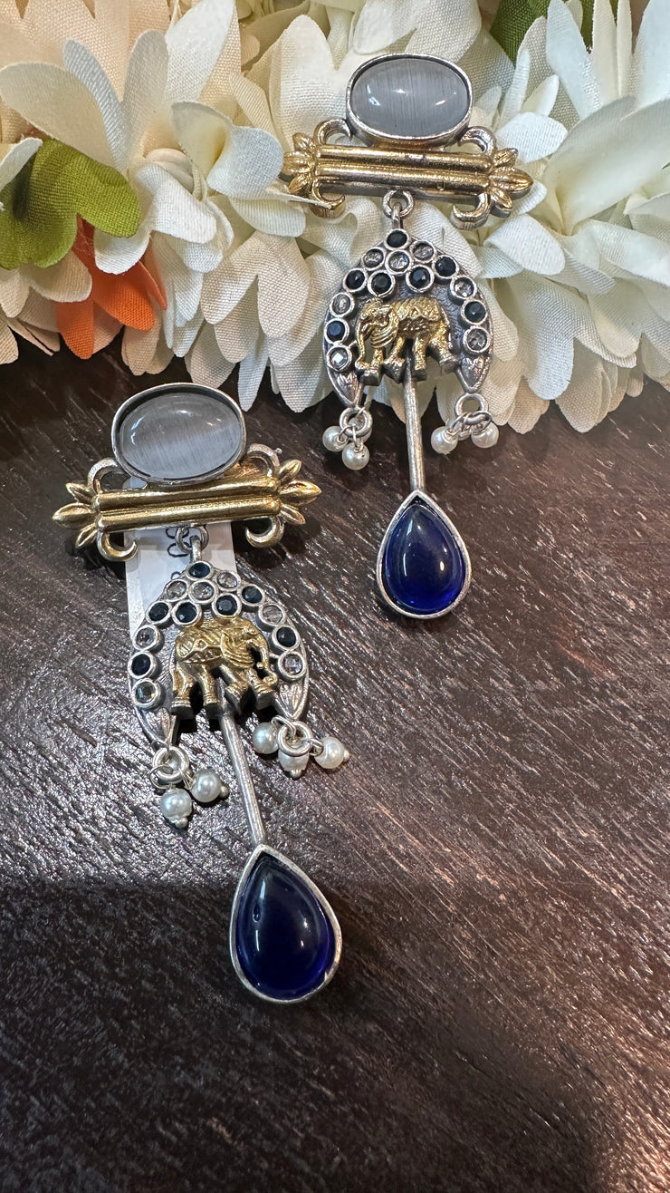 Dual tone earring