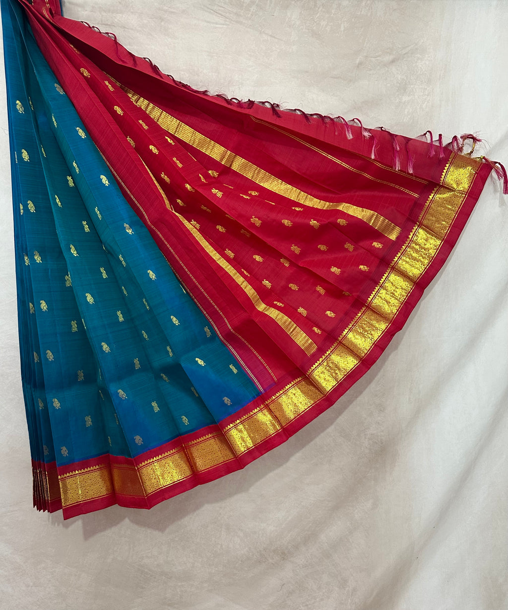 Handloom Pure silk sari with contrast one side korvai border, no BP