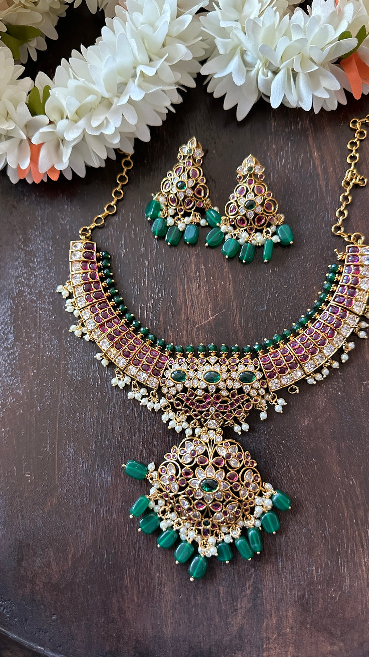 Neckalce with earring