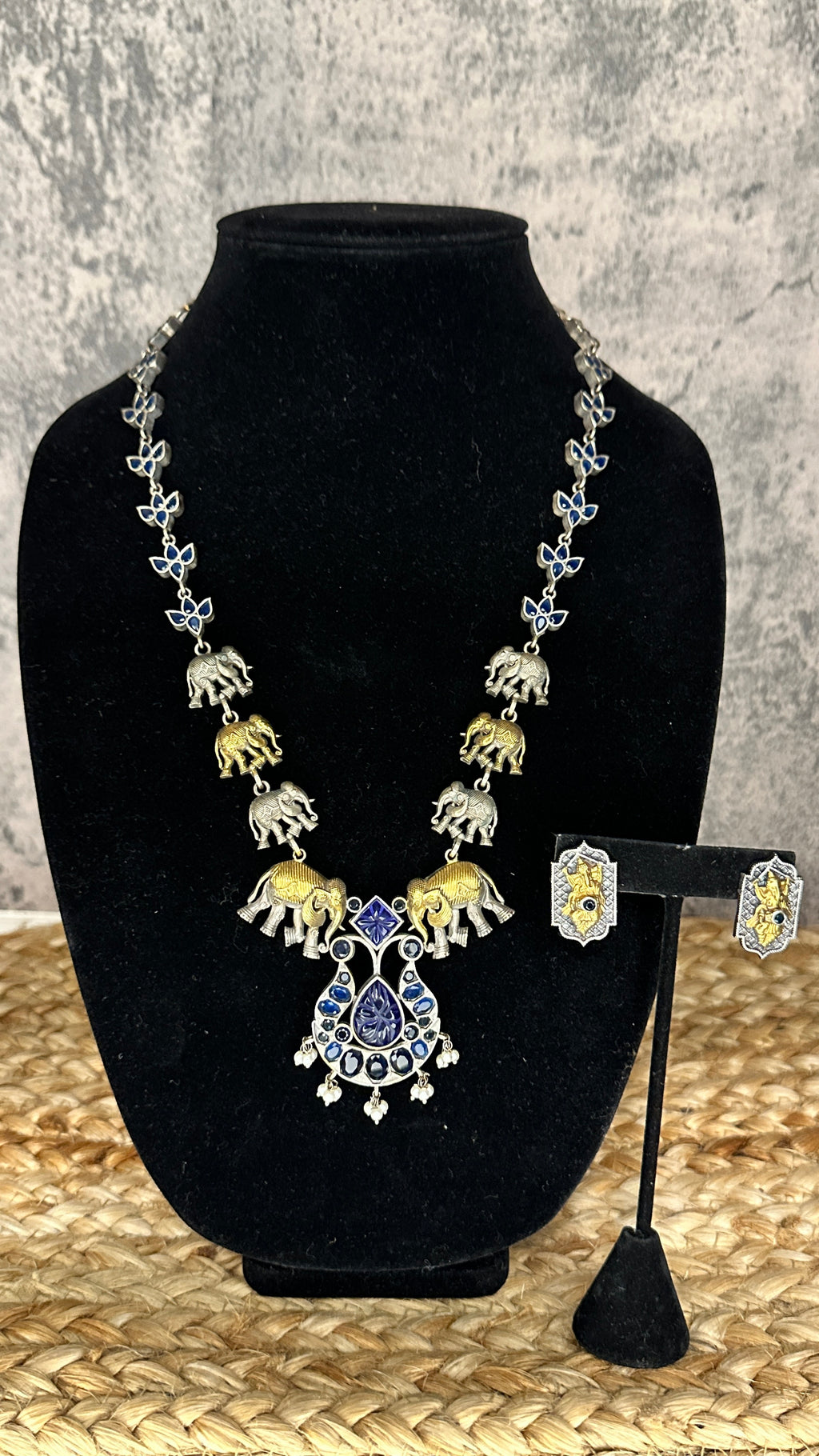 Dual tone necklace with studs