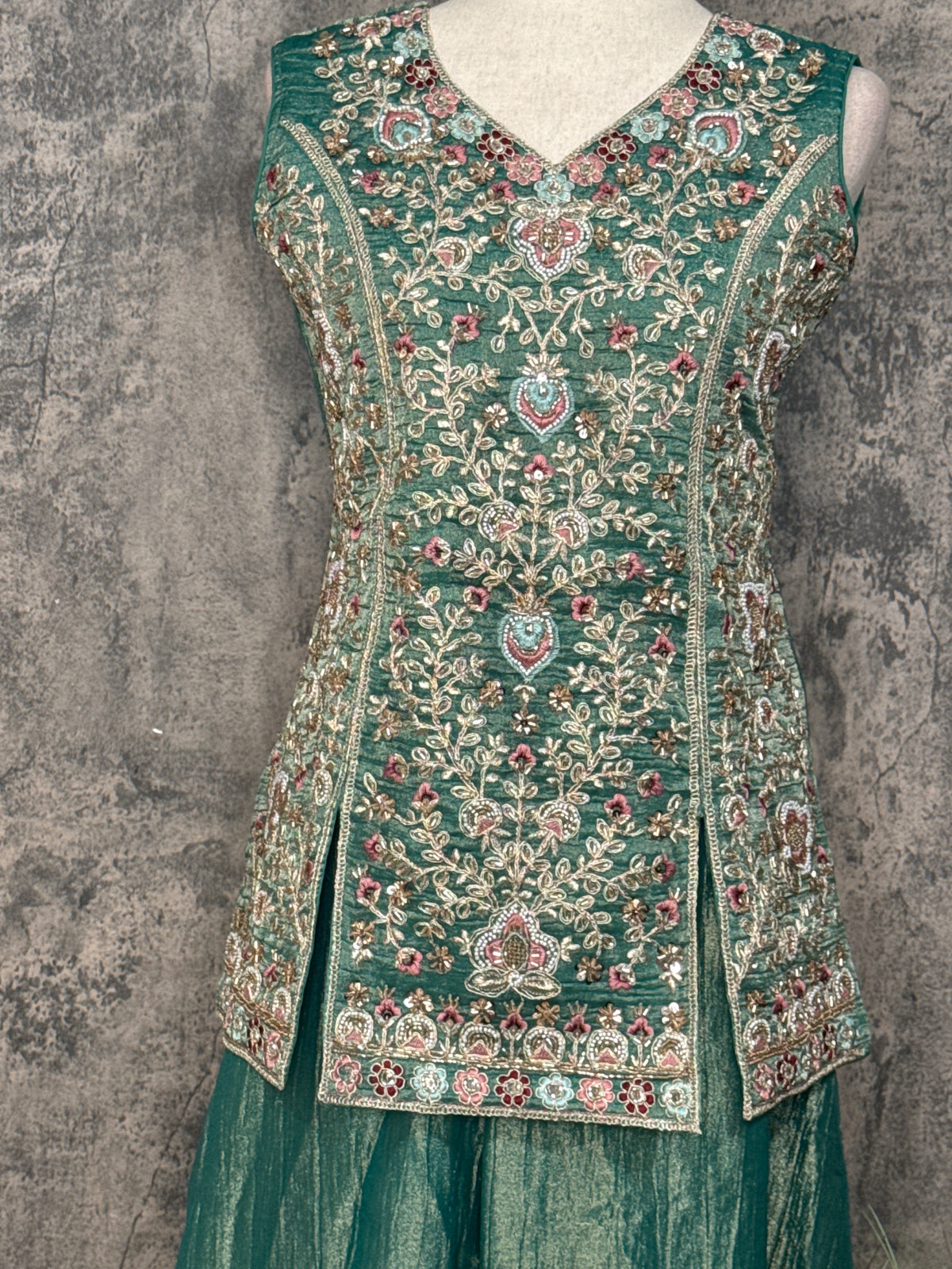 Light green tissue crop top with palazo pants